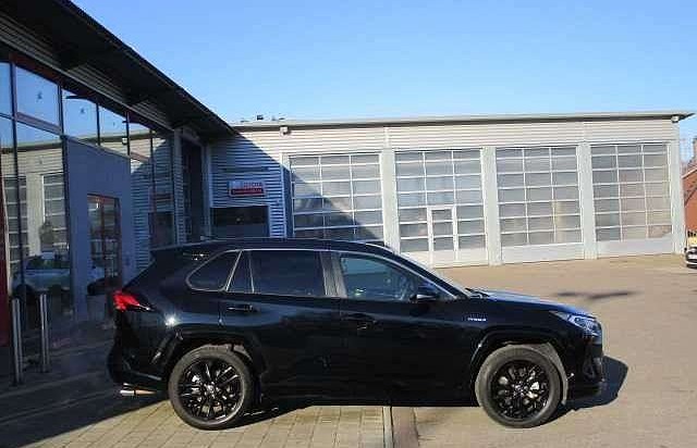 Toyota RAV4 RAV4 2.5 4x4 Hybrid Black Edition LED Navi Taž AdTemp