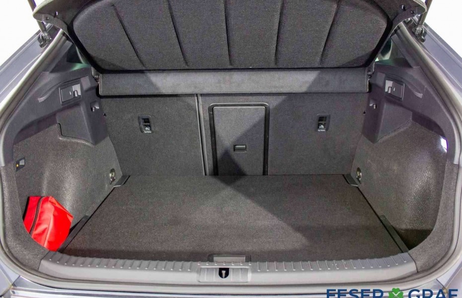 Cupra Formentor 2.0 TDI DSG 4Drive Pano|AHK|TopView Ka