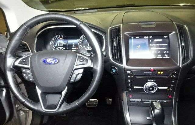 Ford Edge Sport 4x4 2.0TDCI Biturbo LED Navi