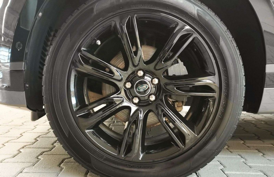 Land Rover Range Rover Velar P250 R-Dynamic SE