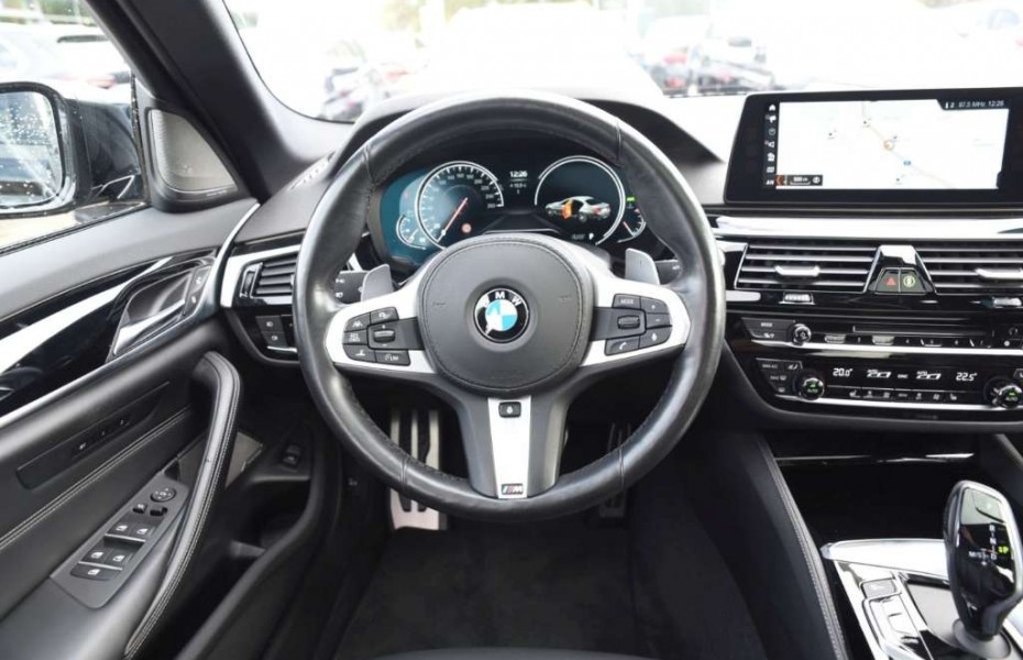 BMW Řada 5 d M Sport Leder LED Nav e-Sitze HUD ACC GSD