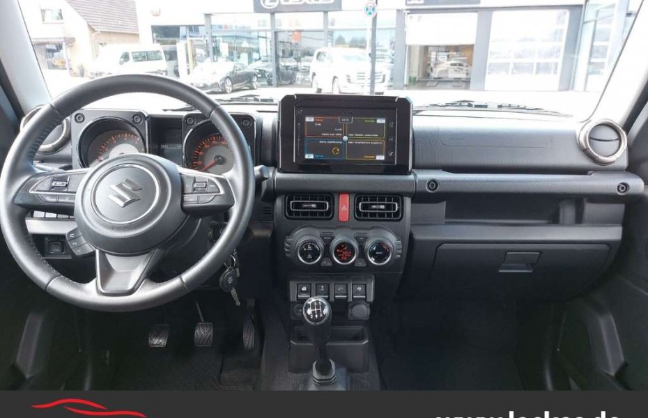 Suzuki Jimny Comfort + PKW NAVI LED KLIMAAUT. CARPLAY