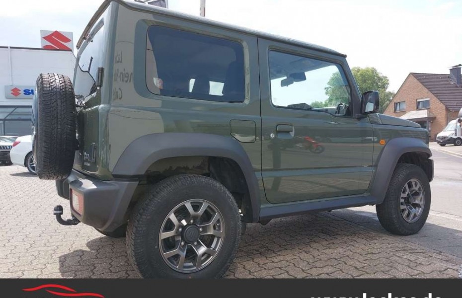 Suzuki Jimny Comfort + PKW NAVI LED KLIMAAUT. CARPLAY