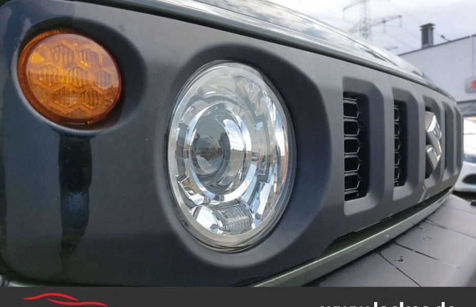 Suzuki Jimny Comfort + PKW NAVI LED KLIMAAUT. CARPLAY
