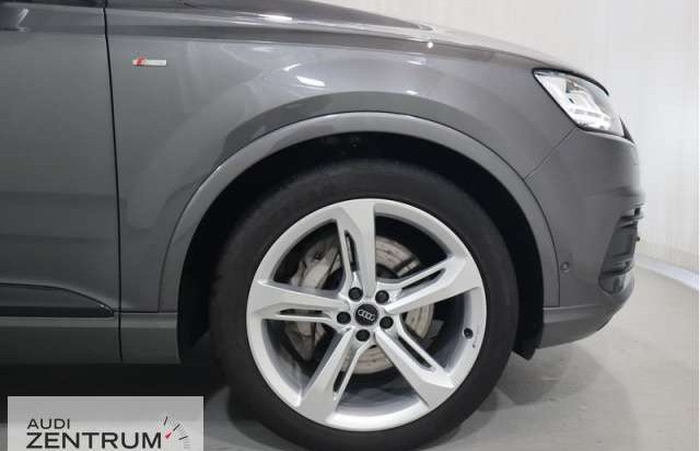 Audi Q7 50 TDI quattro S line Matrix Pano BOSE ACC Stan