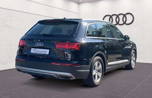 Audi Q7 50 TDI quattro tiptr. NAV AIR LEDER PDC SHZ