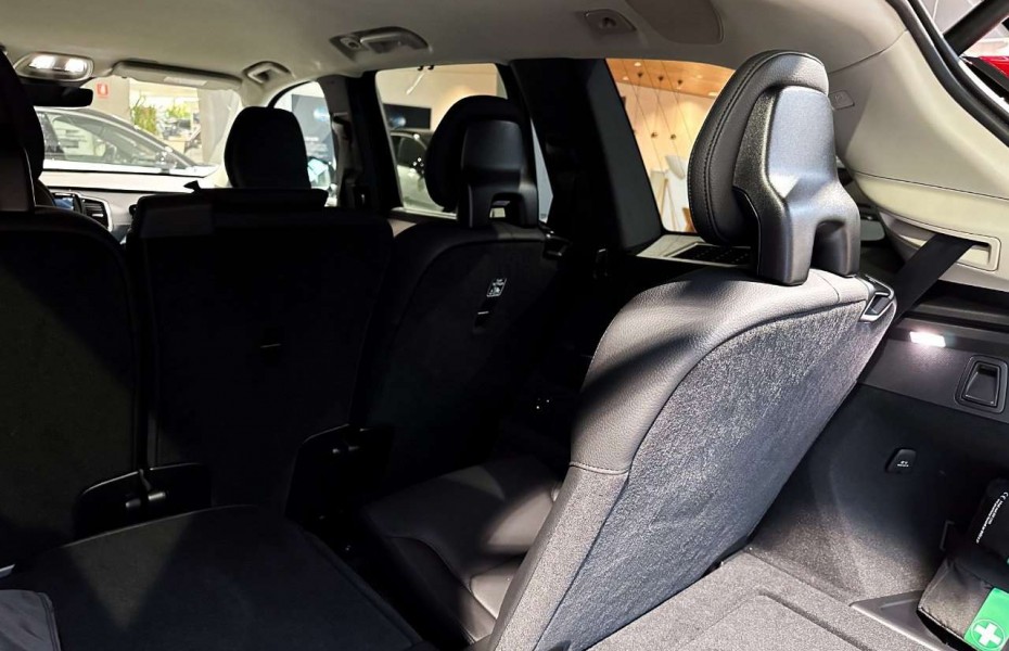 Volvo XC90 B5 AWD Diesel Automatic Plus Bright - 7Sitze
