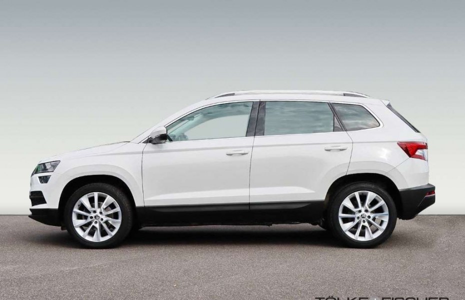 Škoda Karoq Style 1.5 TSI DSG 379,- 6849,- Anz. Panoramadach N