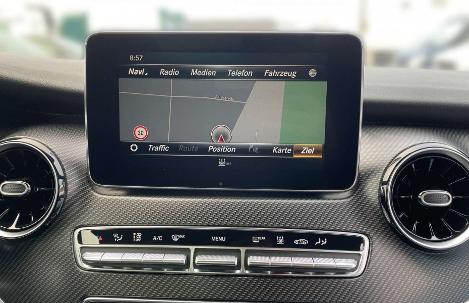 Mercedes-Benz Třídy V AMG Allrad Standhzg. Pano AHK 2,5t Distron