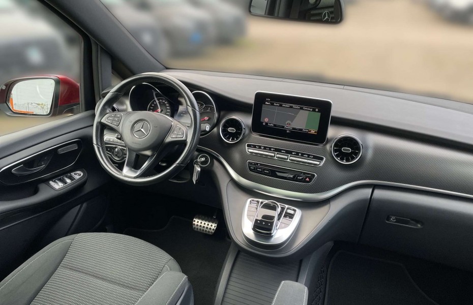 Mercedes-Benz Třídy V AMG Allrad Standhzg. Pano AHK 2,5t Distron