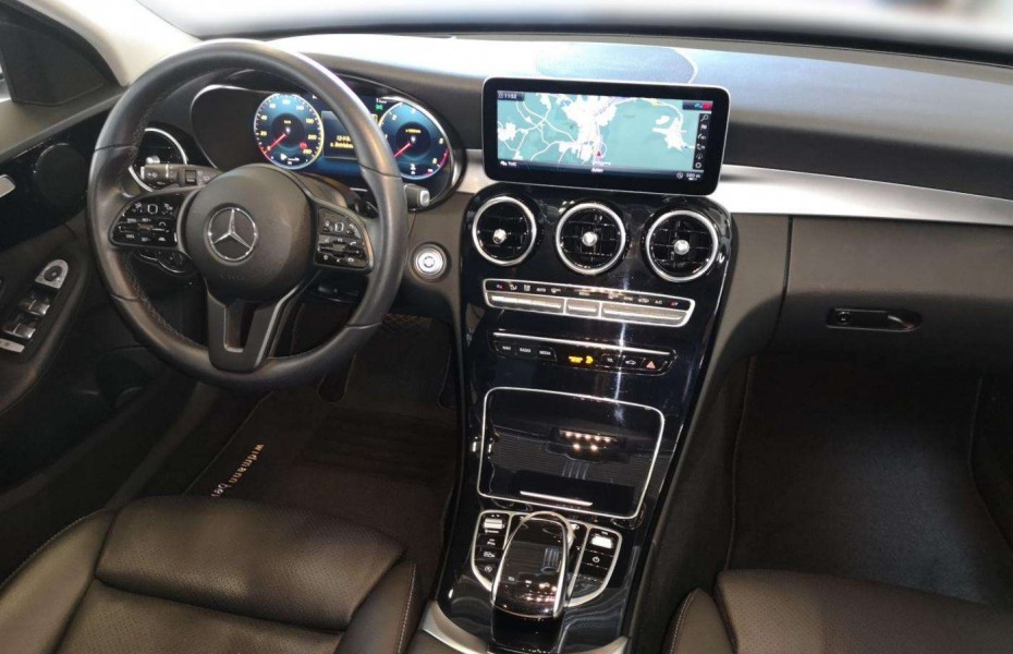 Mercedes-Benz Třídy C d T  Comand Multibeam Kamera Sitzhzg HUD