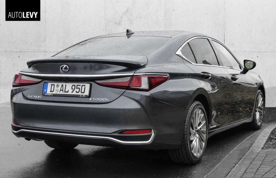 Lexus ES 300h Luxury Line NEUES MODELL Head-Up LED