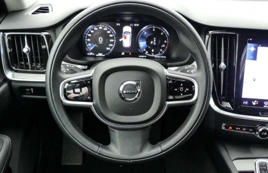 Volvo V60 Kombi Inscription B4 Diesel EU6d Leder LED Navi St