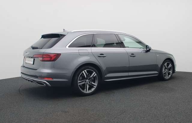 Audi A4 Avant 45 TDI quattro S line Matrix Navi ACC
