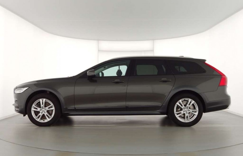 Volvo V90 AWD D4 - HeadUp,Kamera,Schiebed,LED,Navi,Totwinkel