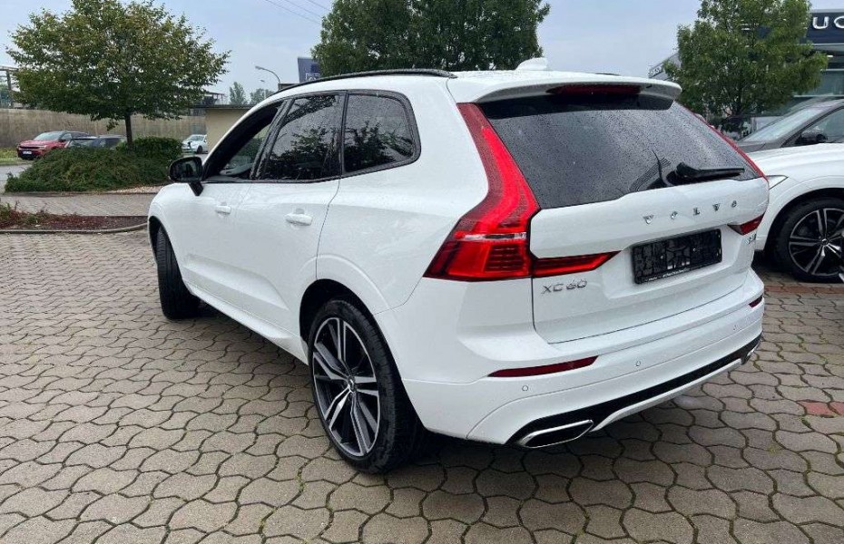 Volvo XC60 B4 D AWD Geartr. R-Design+21