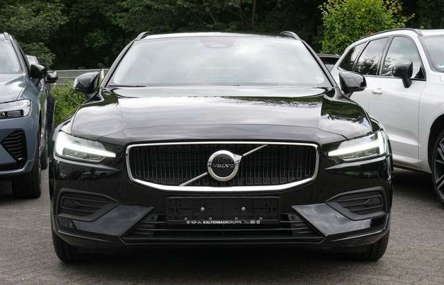 Volvo V60 B3 Essential PDC SHZ KAMERA NAVI LED ACC