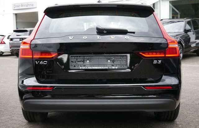 Volvo V60 B3 Essential PDC SHZ KAMERA NAVI LED ACC