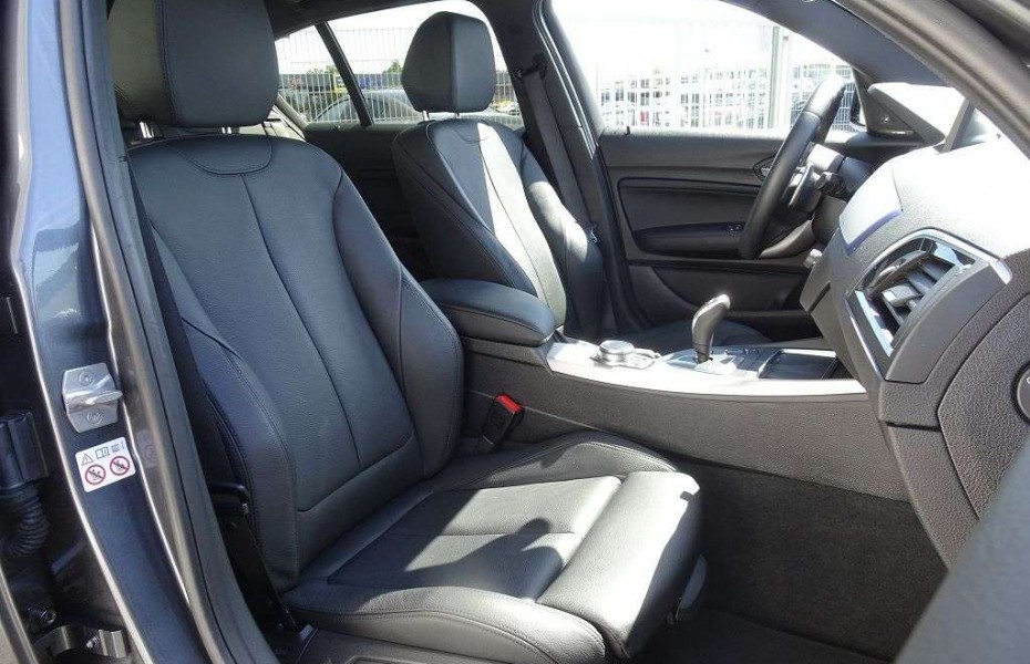 BMW Řada 1 Mi xDrive Special Edition Navi Hifi HK Rfk