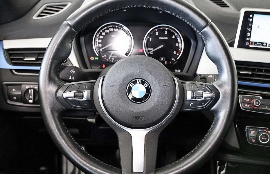 BMW X1 sDrive20d M Sportpaket Head-Up HK HiFi LED