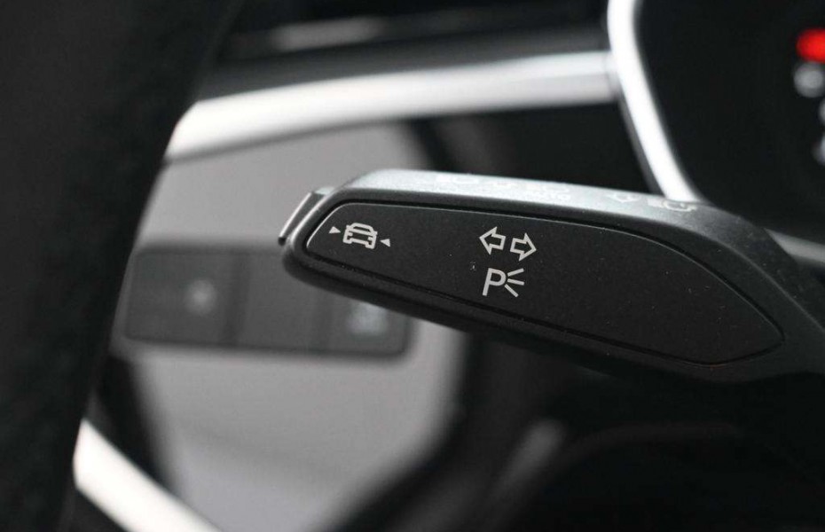 Audi Q3 Sportback Sportback 35 TFSI S line (EU6AP)