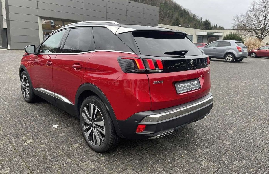 Peugeot 3008 GT TOP Masáže Pano 360 Apple LED AdTemp Taž