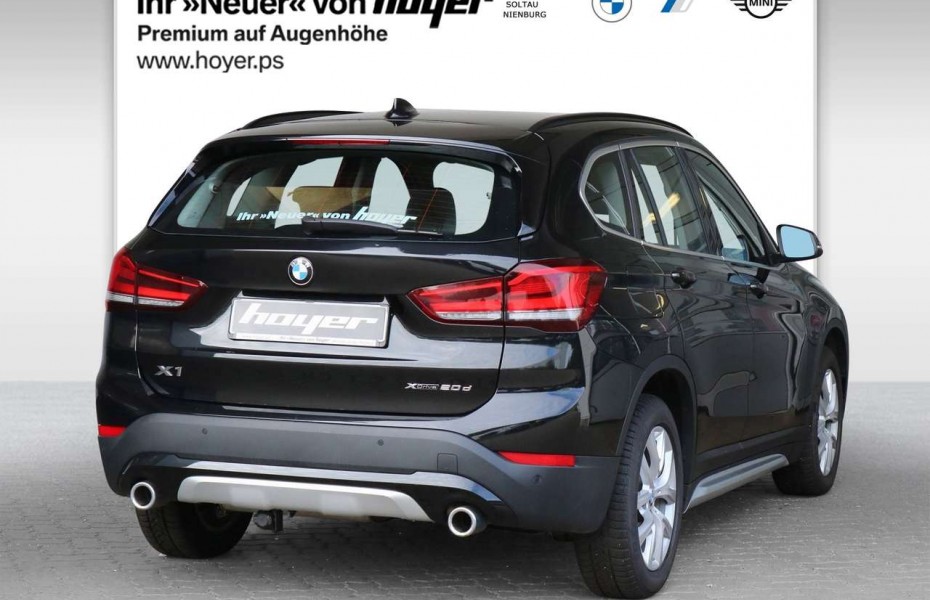 BMW X1 xDrive20d xLine DAB LED Navi Tempomat Shz