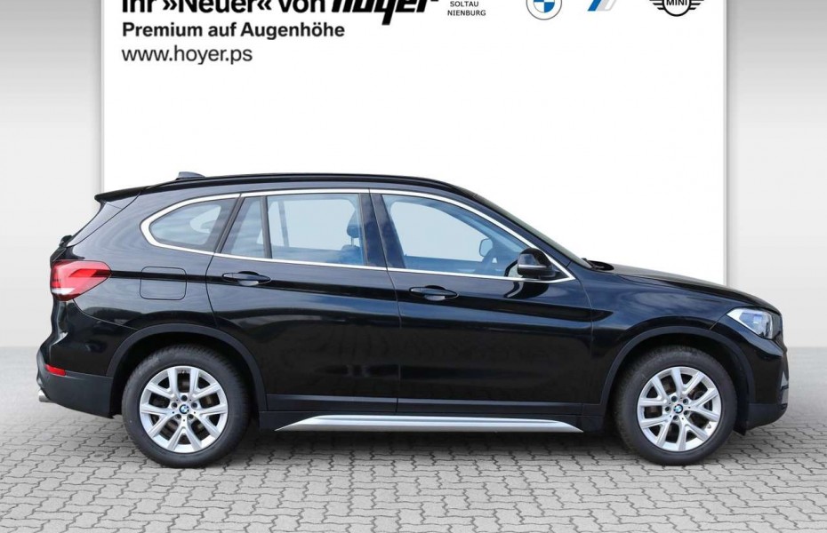 BMW X1 xDrive20d xLine DAB LED Navi Tempomat Shz