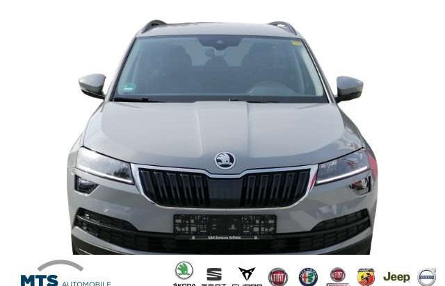 Škoda Karoq Style 1.5 TSI DSG. AHK Navi Memory Sitze LED Schei