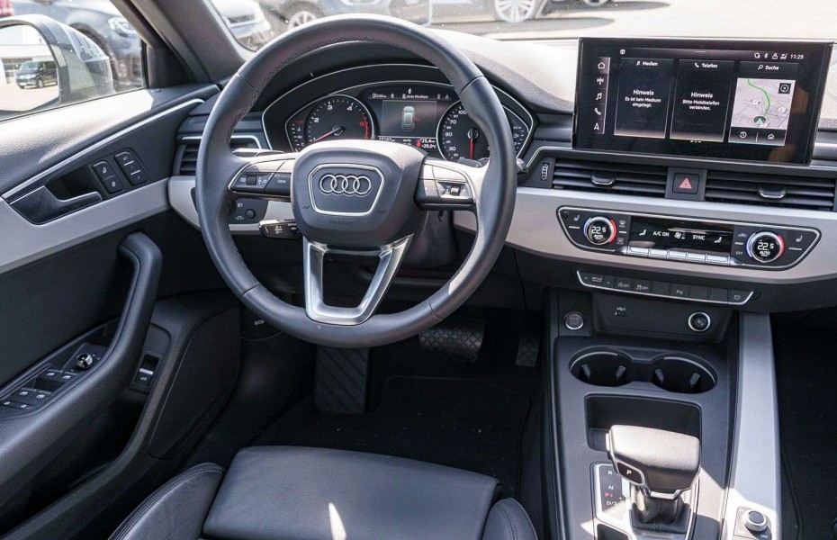 Audi A4 S-Line 40TDI S tron Navi Pano Kůže LED Kam