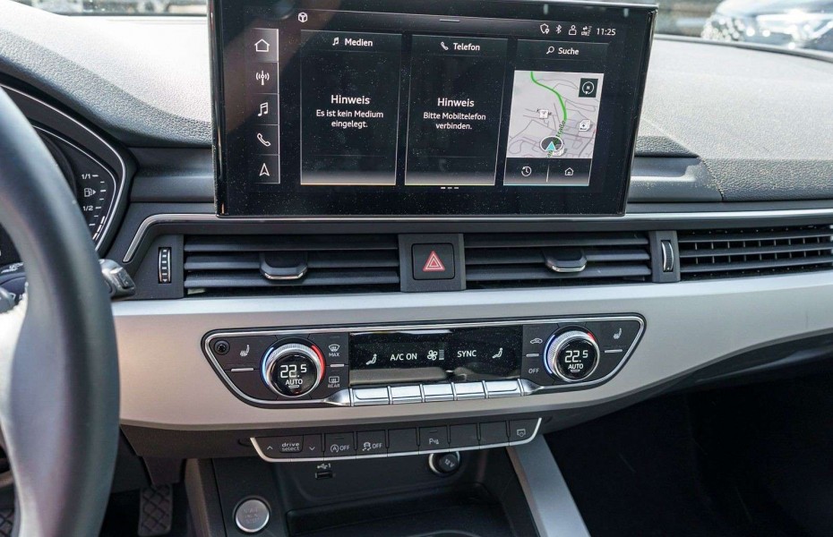 Audi A4 S-Line 40TDI S tron Navi Pano Kůže LED Kam