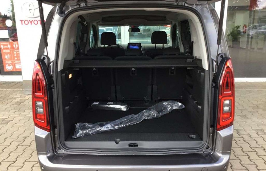 Toyota ProAce City Verso 1.2 Turbo L1 Navi Temp Apple