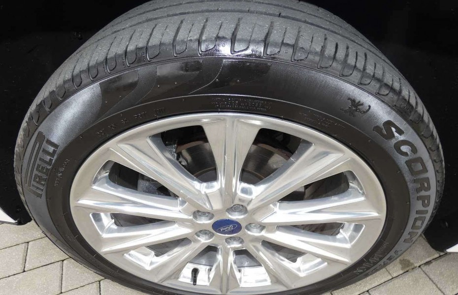 Ford Edge 2.0 Vignale 4X4 LED PANO AHZV STANDHZG