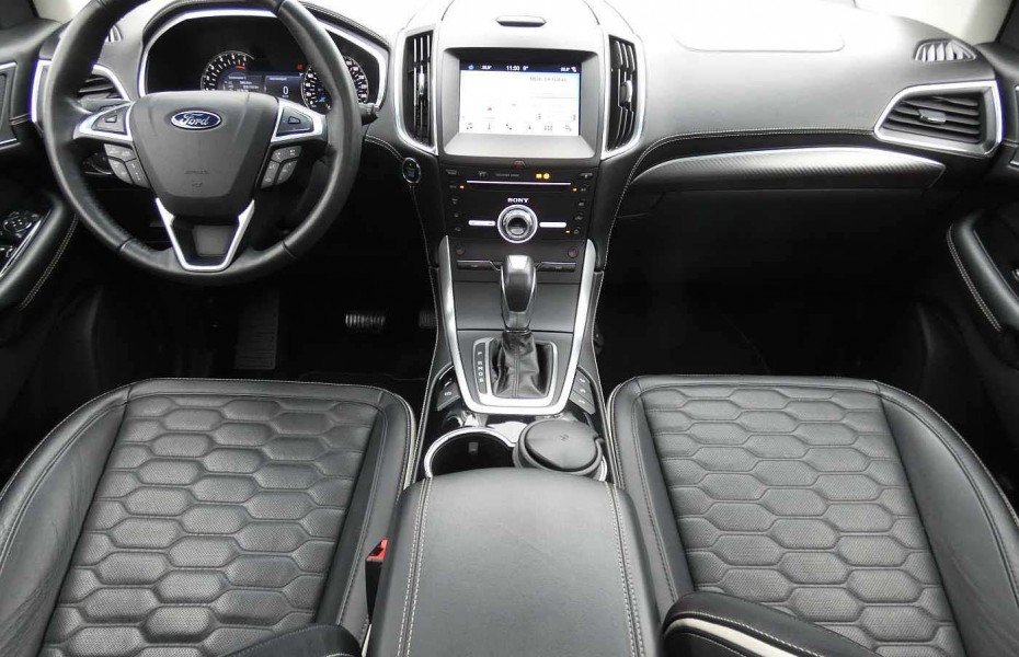 Ford Edge 2.0 Vignale 4X4 LED PANO AHZV STANDHZG