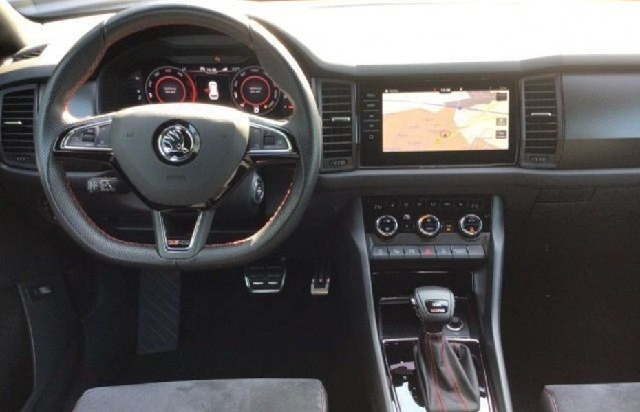 Škoda Kodiaq RS 2.0 TDI DSG 4x4 Navi Standheizung Pano