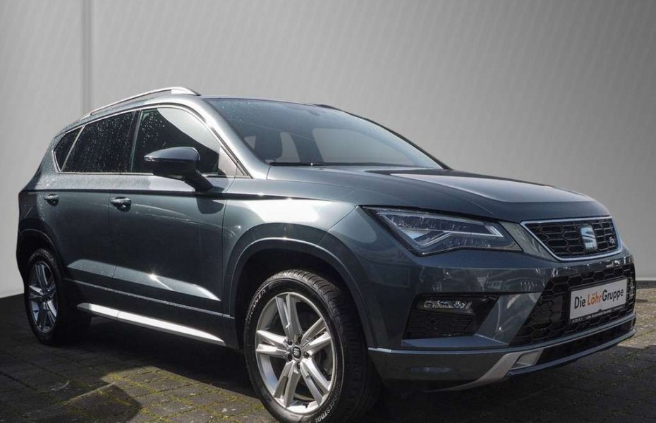 SEAT Ateca 2.0 TSI 4Drive DSG FR / Navi / LED / AHK LFA