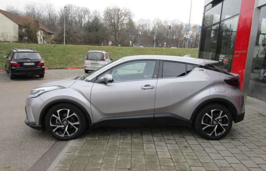 Toyota C-HR Hybrid Team D /Navi/Kamera/PDC/E-Call