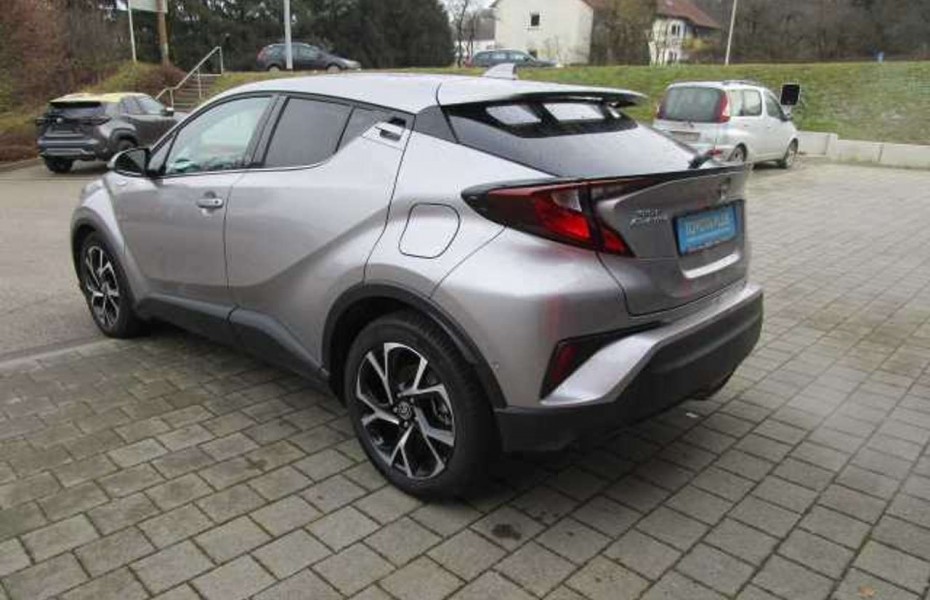 Toyota C-HR Hybrid Team D /Navi/Kamera/PDC/E-Call