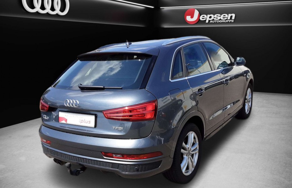 Audi Q3 Sport ultra 1.4 TFSI S-tronic S-LINE AHK LEDER EIN