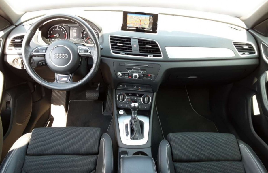 Audi Q3 Sport ultra 1.4 TFSI S-tronic S-LINE AHK LEDER EIN