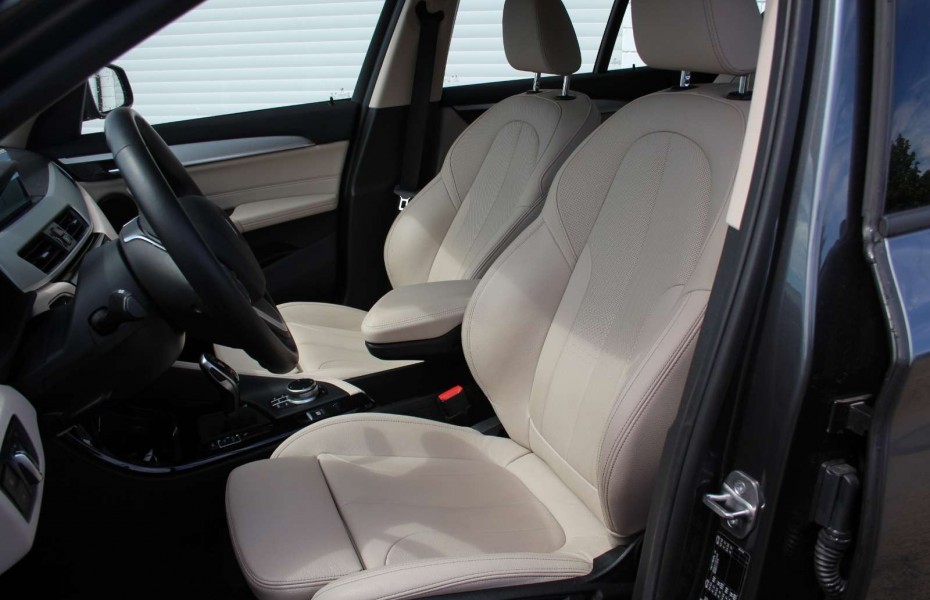 BMW X1 sDrive 18d RFK Shz LED PA PDC Navi+ HUD Klima
