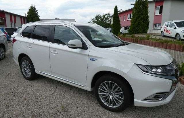 Mitsubishi Outlander 2.4 PLUG-IN HYBRID 4WD Plus Spirit