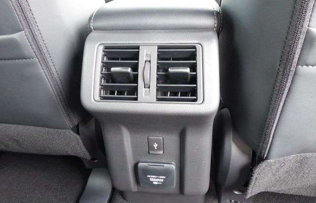 Mitsubishi Outlander 2.4 PLUG-IN HYBRID 4WD Plus Spirit