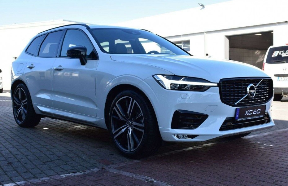 Volvo XC60 B4 D AWD R-Design LUFT PANO STHZ 360 H&K QI