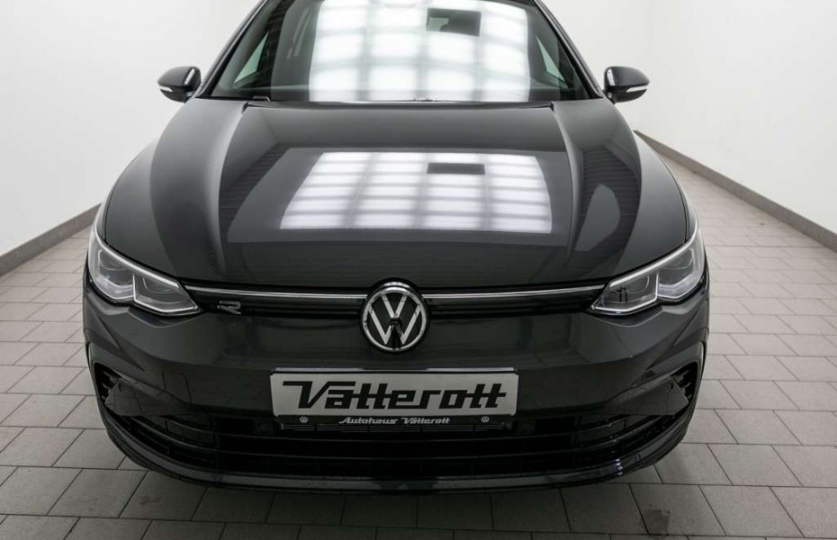 Volkswagen Golf VIII R-Line 2.0 TDI DSG LED Navi ACC Kamera PSD