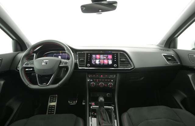 SEAT Ateca 2.0 FR 4Drive DSG LED NAV ACC AHK PANO