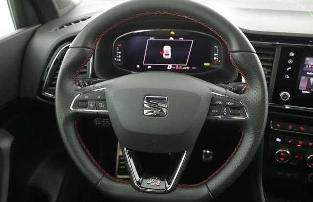 SEAT Ateca 2.0 FR 4Drive DSG LED NAV ACC AHK PANO