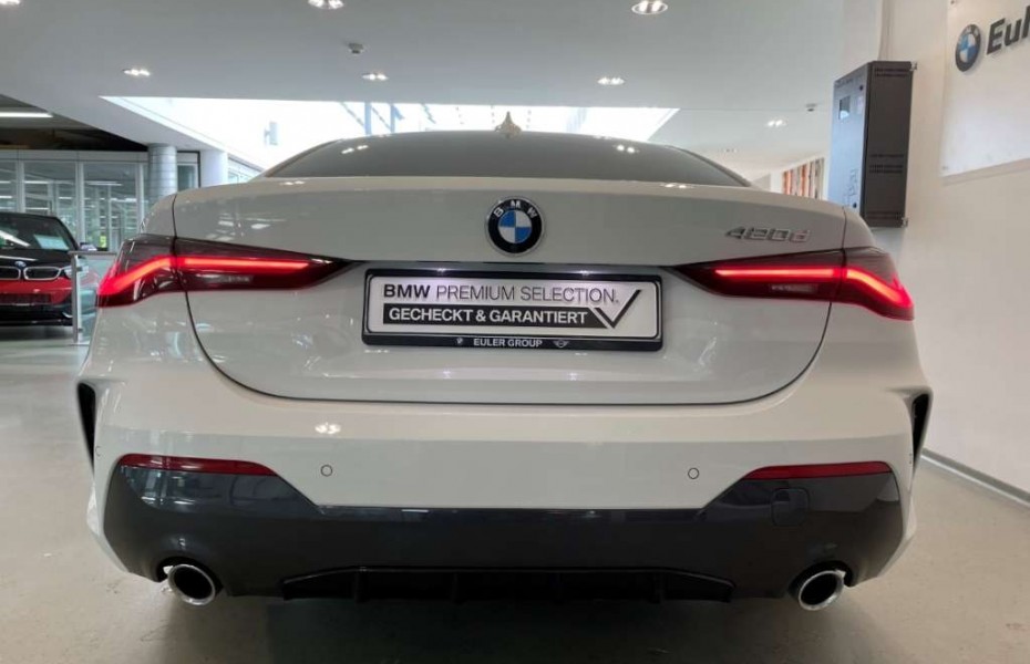 BMW Řada 4 dA Coupe M Sport LCProf eGSD AHK elSitze HiFi Park