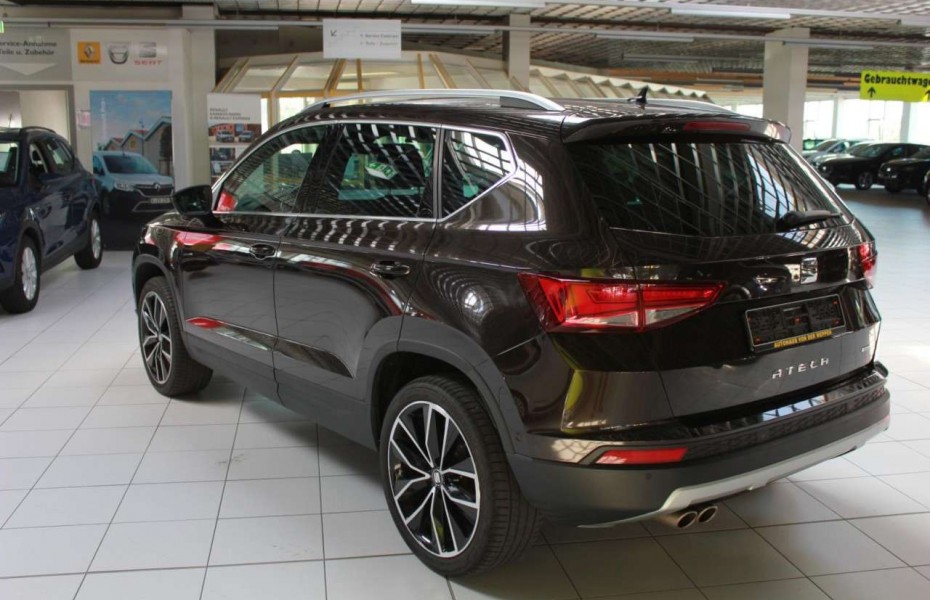 SEAT Ateca Xcellence 4Drive 2.0 TSI,AHK,DSG,SHZ Klima Navi