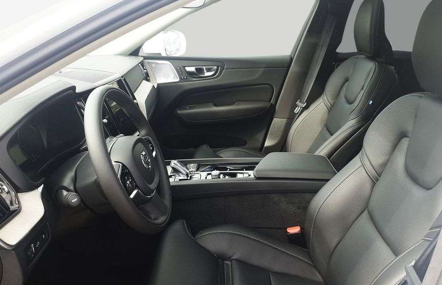 Volvo XC60 T8 AWD Recharge Geartronic Inscription